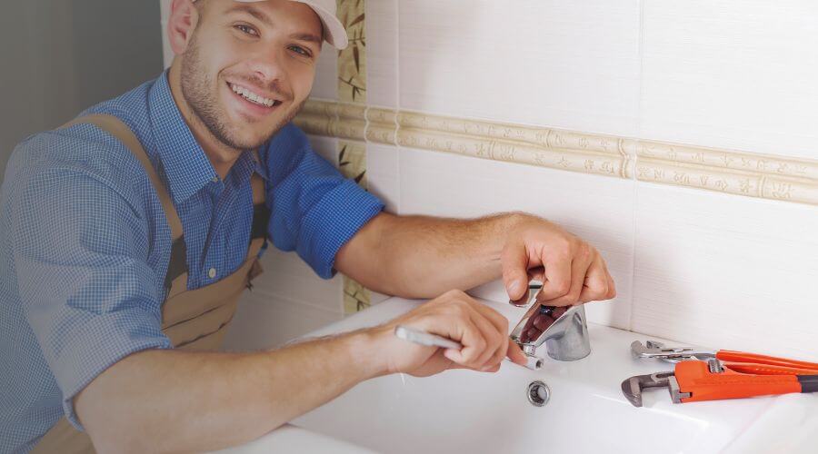 Professional clogged drains services in Grinnell, IA